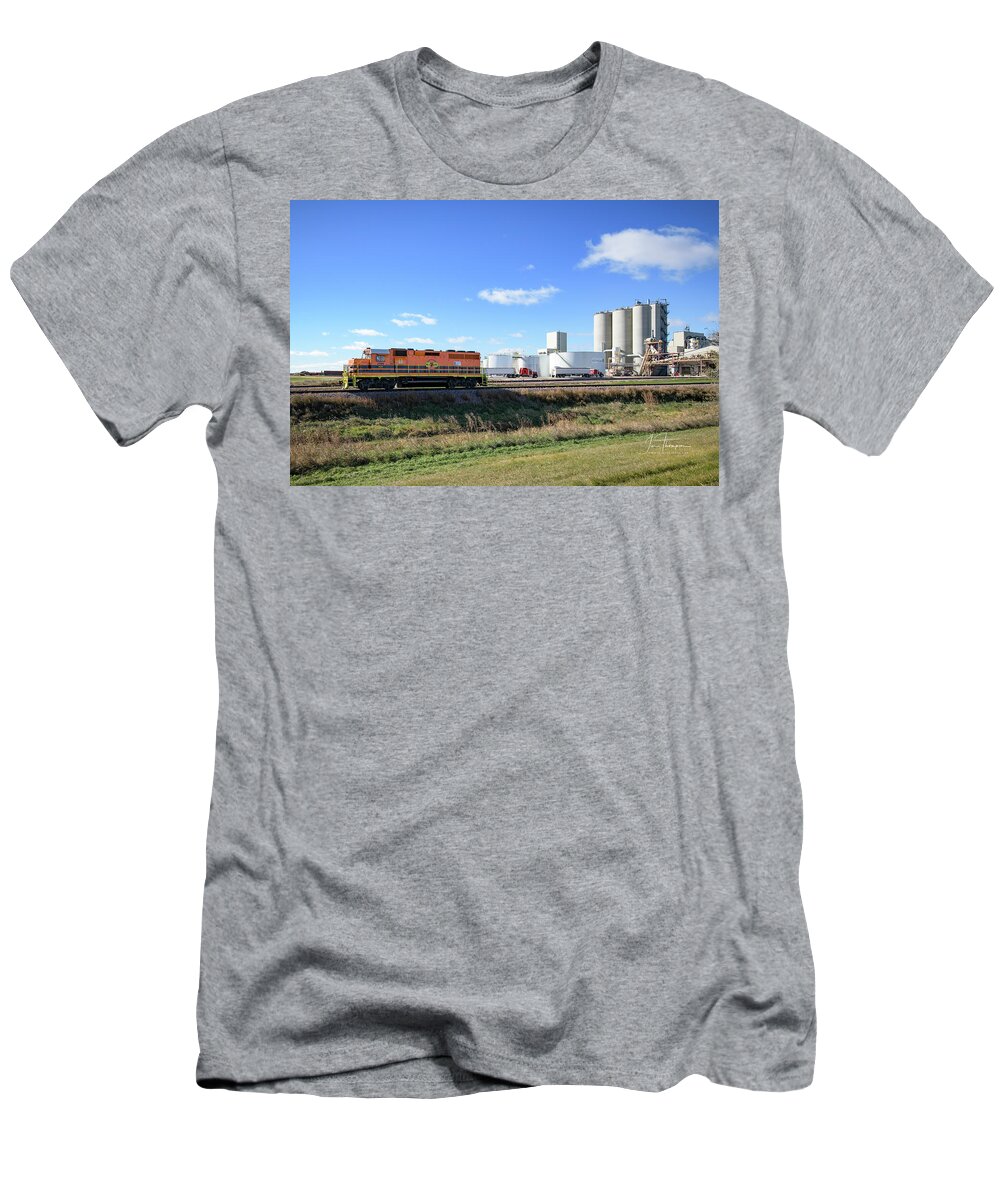Rc&pe2086 T-Shirt featuring the photograph Rcpe 2086 by Jim Thompson