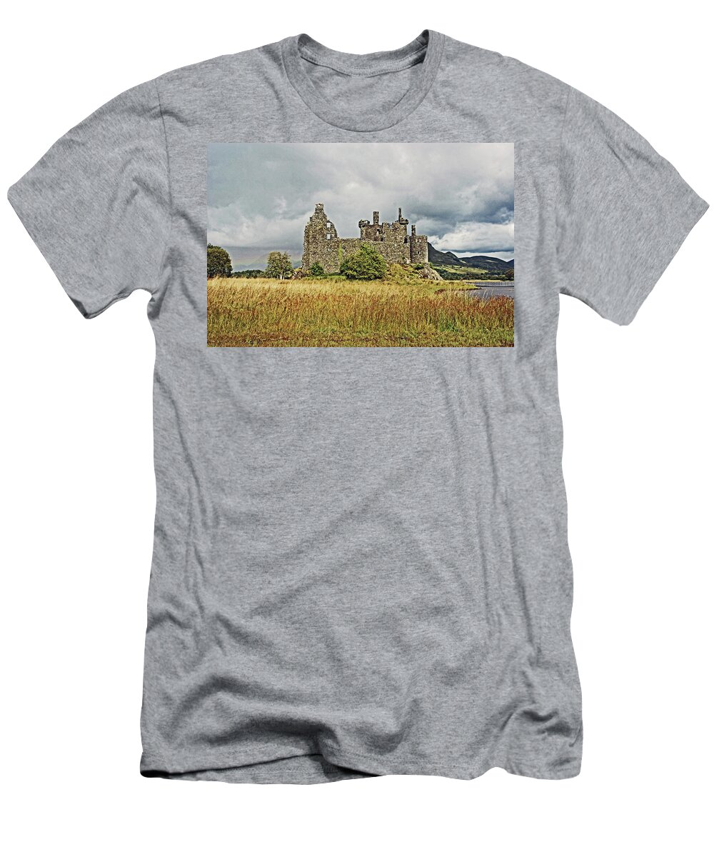 Scotland. Loch Awe T-Shirt featuring the photograph SCOTLAND. Loch Awe. Kilchurn Castle. by Lachlan Main