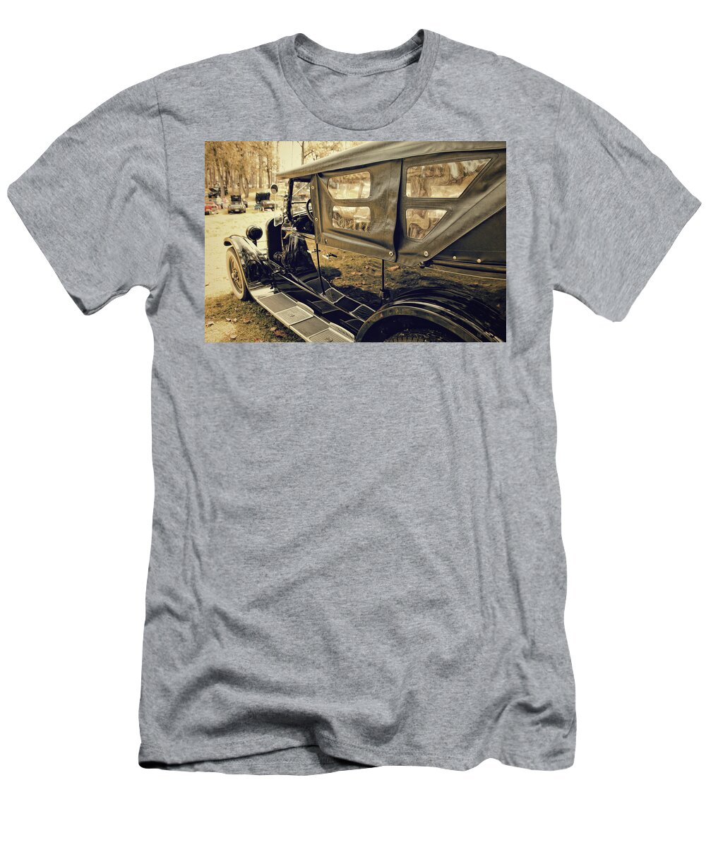 1926 Dodge Brothers Special Touring T-Shirt featuring the photograph 1926 Dodge Brothers Special Touring #2 by Mike Martin