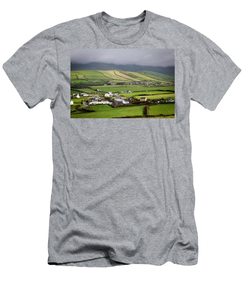 County Kerry T-Shirt featuring the photograph An Bhinn Bhain by Mark Callanan