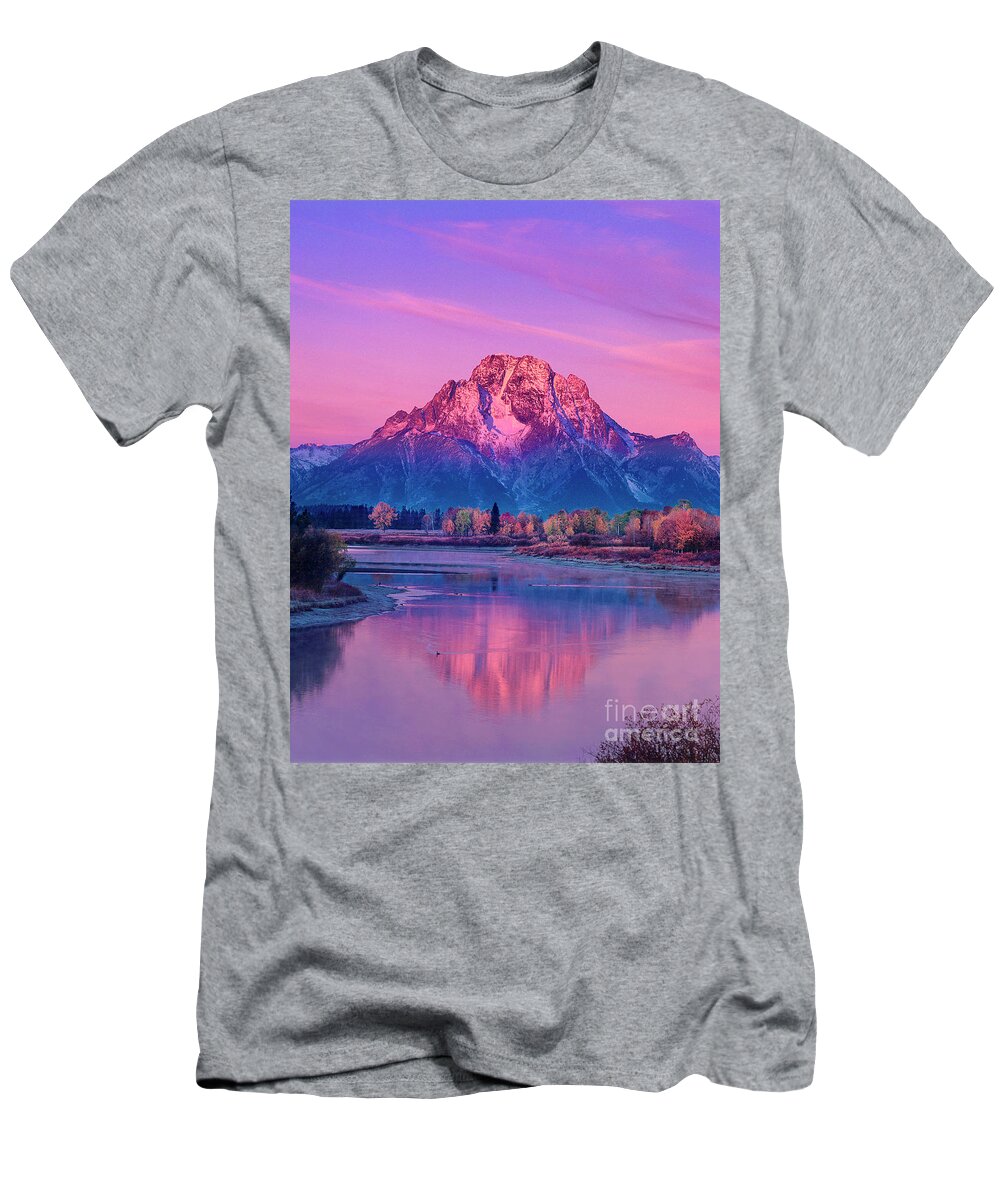 Dave Welling T-Shirt featuring the photograph Autumn Dawn Oxbow Bend Grand Tetons National Park by Dave Welling