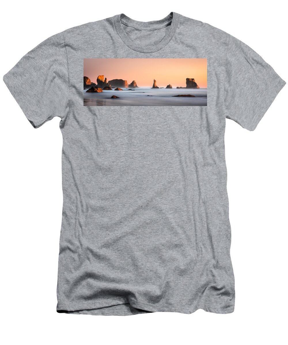 Bandon Beach T-Shirt featuring the photograph Bando Beach by Peter Boehringer