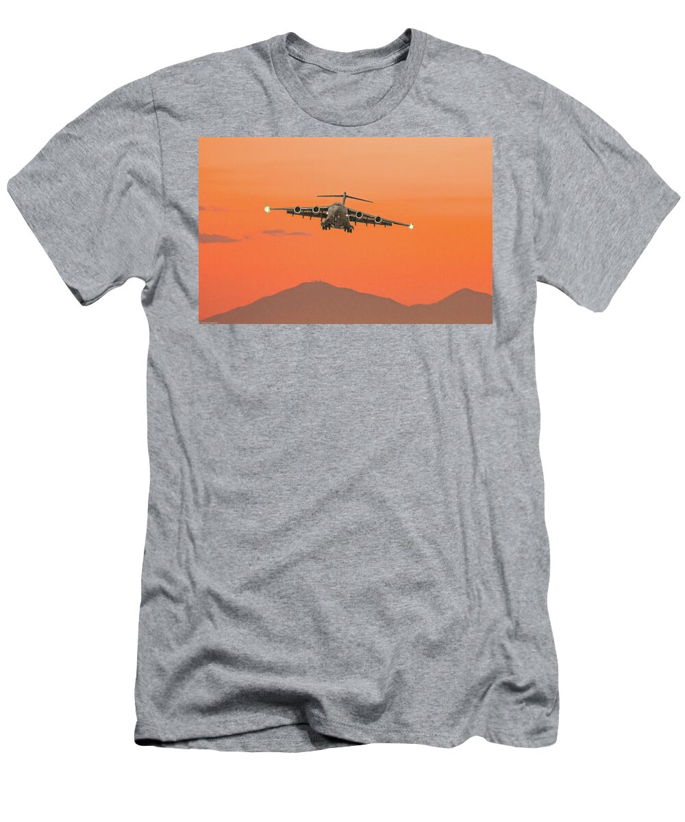 Boeing C-17 T-Shirt featuring the photograph C17 Globemaster III on Final by Tommy Anderson