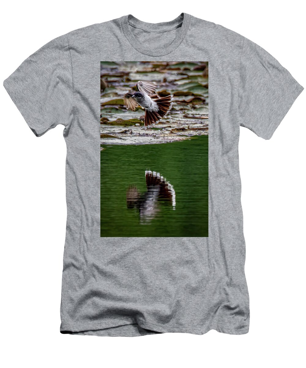 Animals T-Shirt featuring the photograph Flight of the King by Brian Shoemaker
