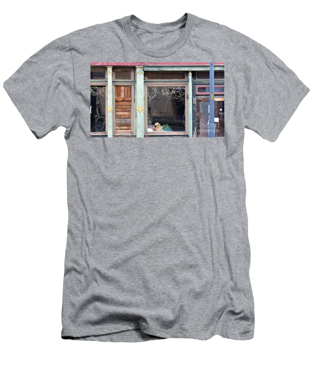 Vacant Windows T-Shirt featuring the photograph Helena Storefront by Rosanne Licciardi