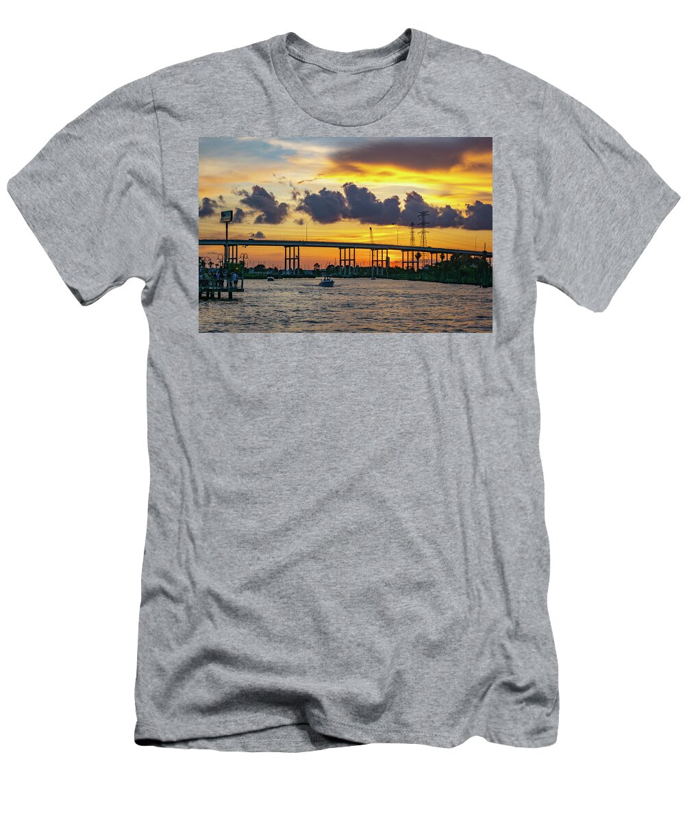 Bardwalk T-Shirt featuring the photograph Kemah Sunset by Tim Stanley