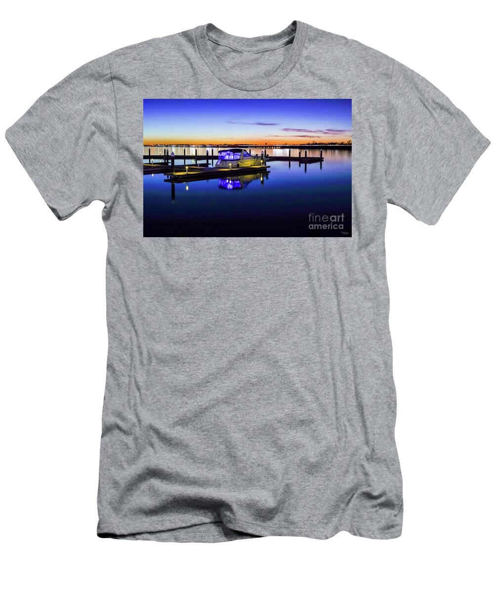 Dallas T-Shirt featuring the photograph Lake Ray Hubbard Runabout Sunset by Jennifer White