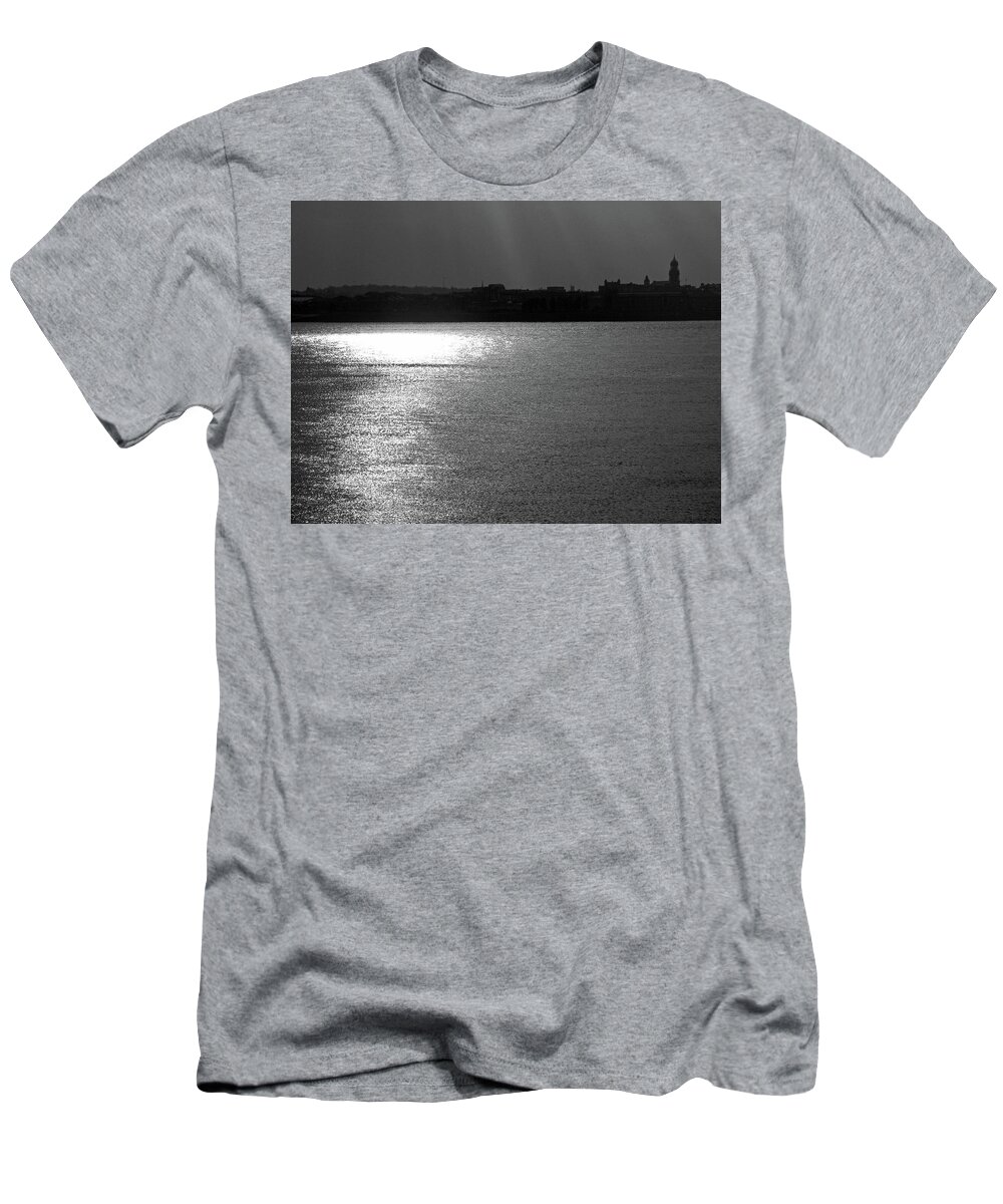 Liverpool T-Shirt featuring the photograph LIVERPOOL. River Mersey. Sunlight. by Lachlan Main