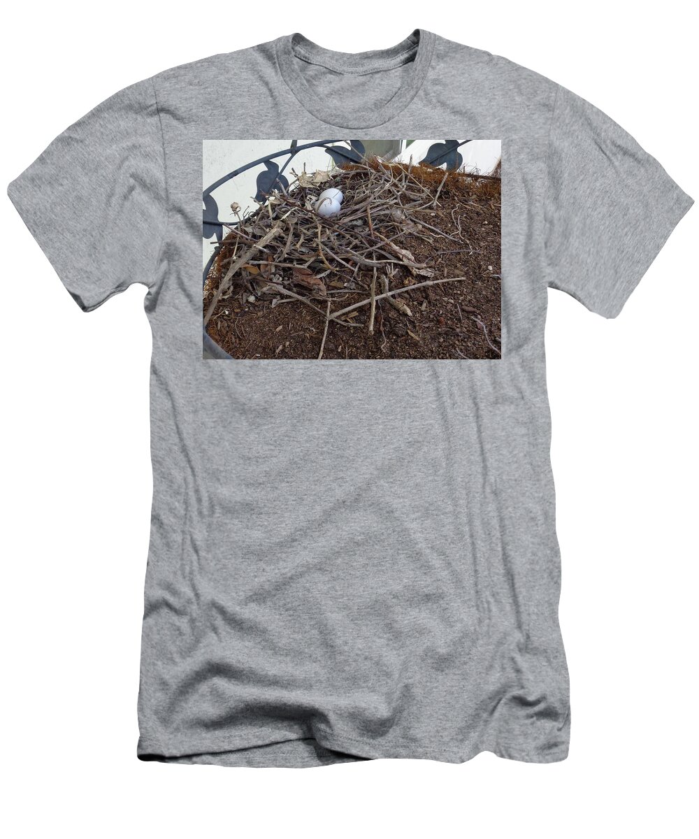 Bird's Nest T-Shirt featuring the photograph Love Nest by Hank Gray