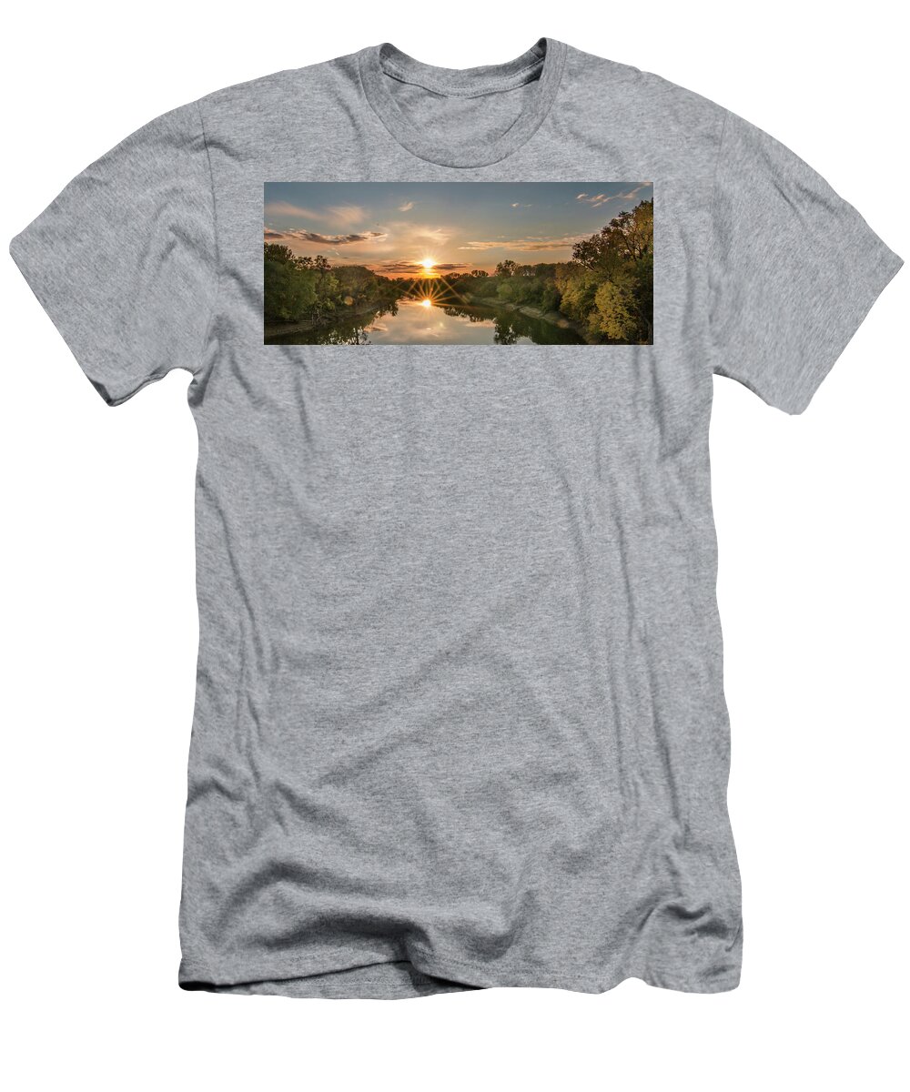 Starburst T-Shirt featuring the photograph Mississippi Sunset Double Starburst by Patti Deters
