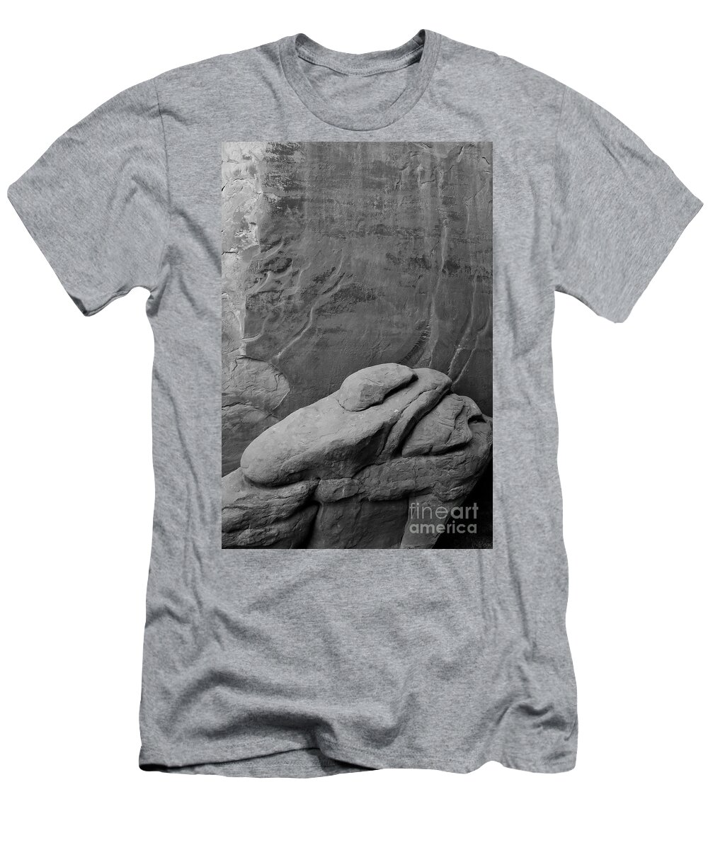 B&w Rocks T-Shirt featuring the photograph Sitting Rock by Randy Pollard