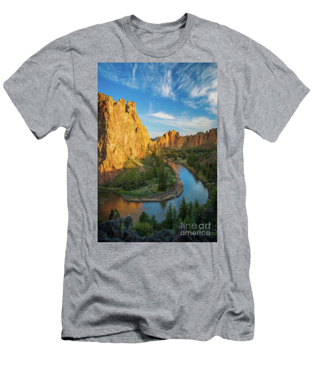 America T-Shirt featuring the photograph Smith Rock River Bend by Inge Johnsson