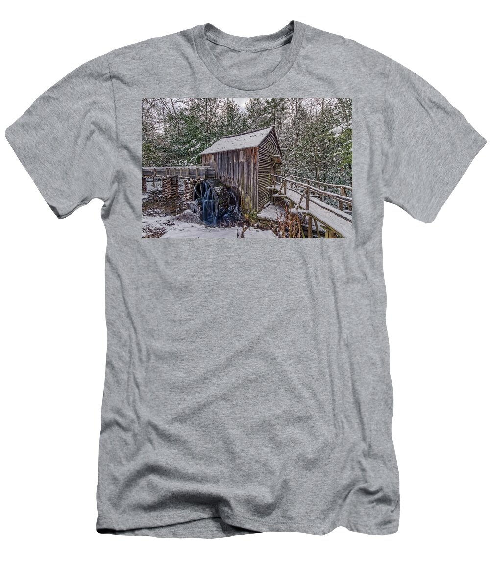 Aiken Sc T-Shirt featuring the photograph Snowy Cable Mill by Steve Rich