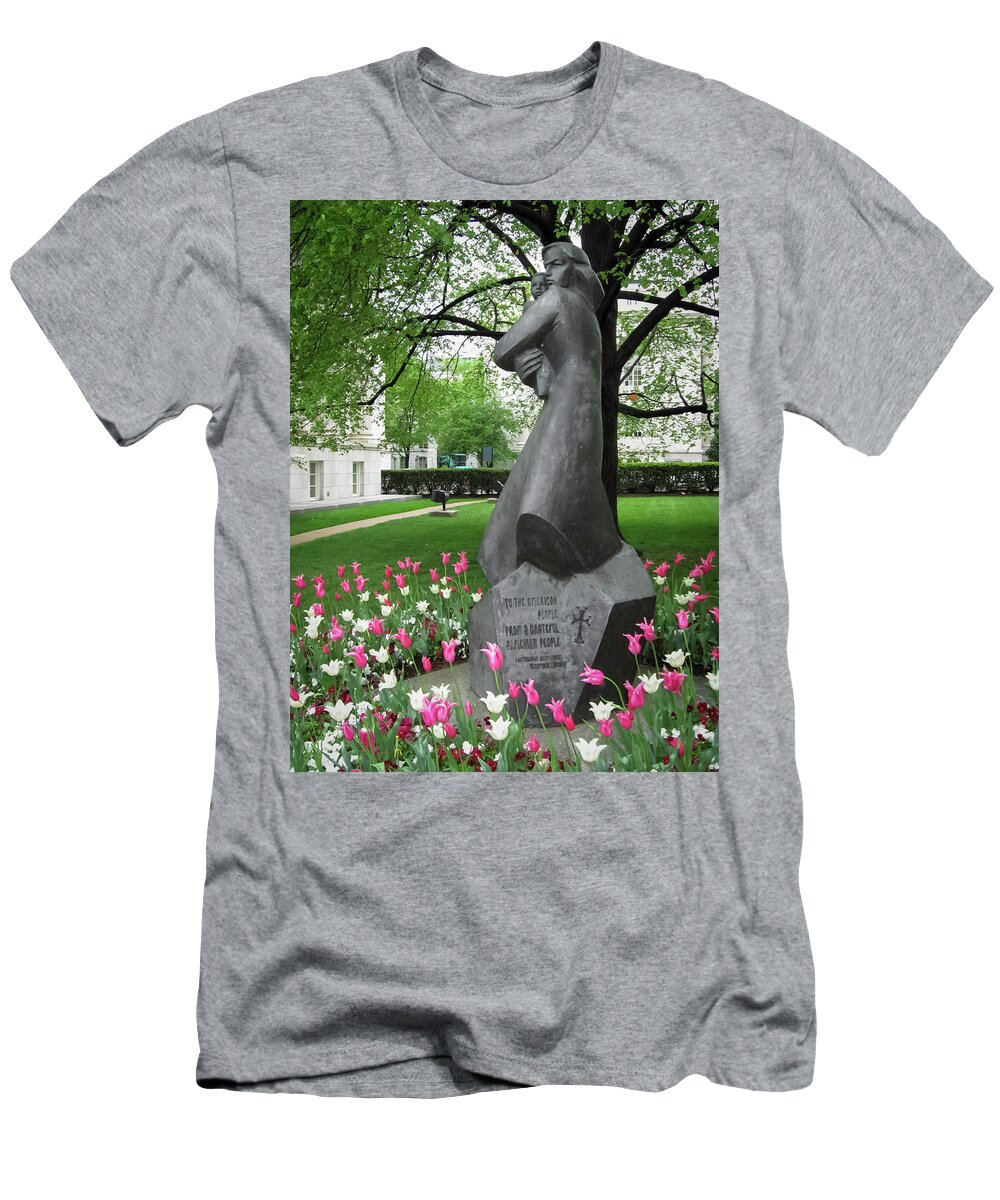 Sculpture T-Shirt featuring the photograph To the American People from a Grateful Armenian People by Mary Lee Dereske