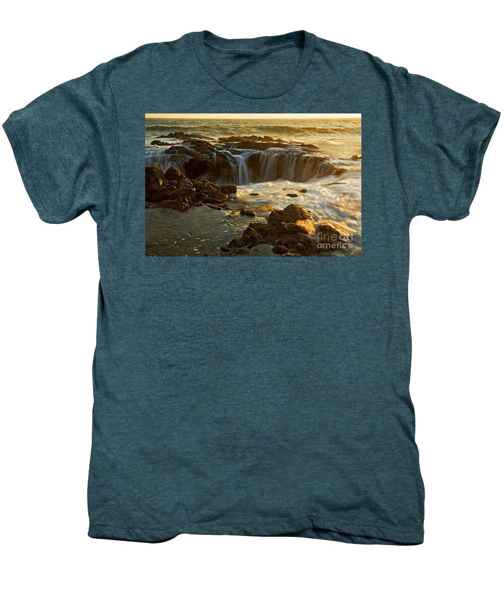 Pacific Men's Premium T-Shirt featuring the photograph Thor's Well #1 by Nick Boren