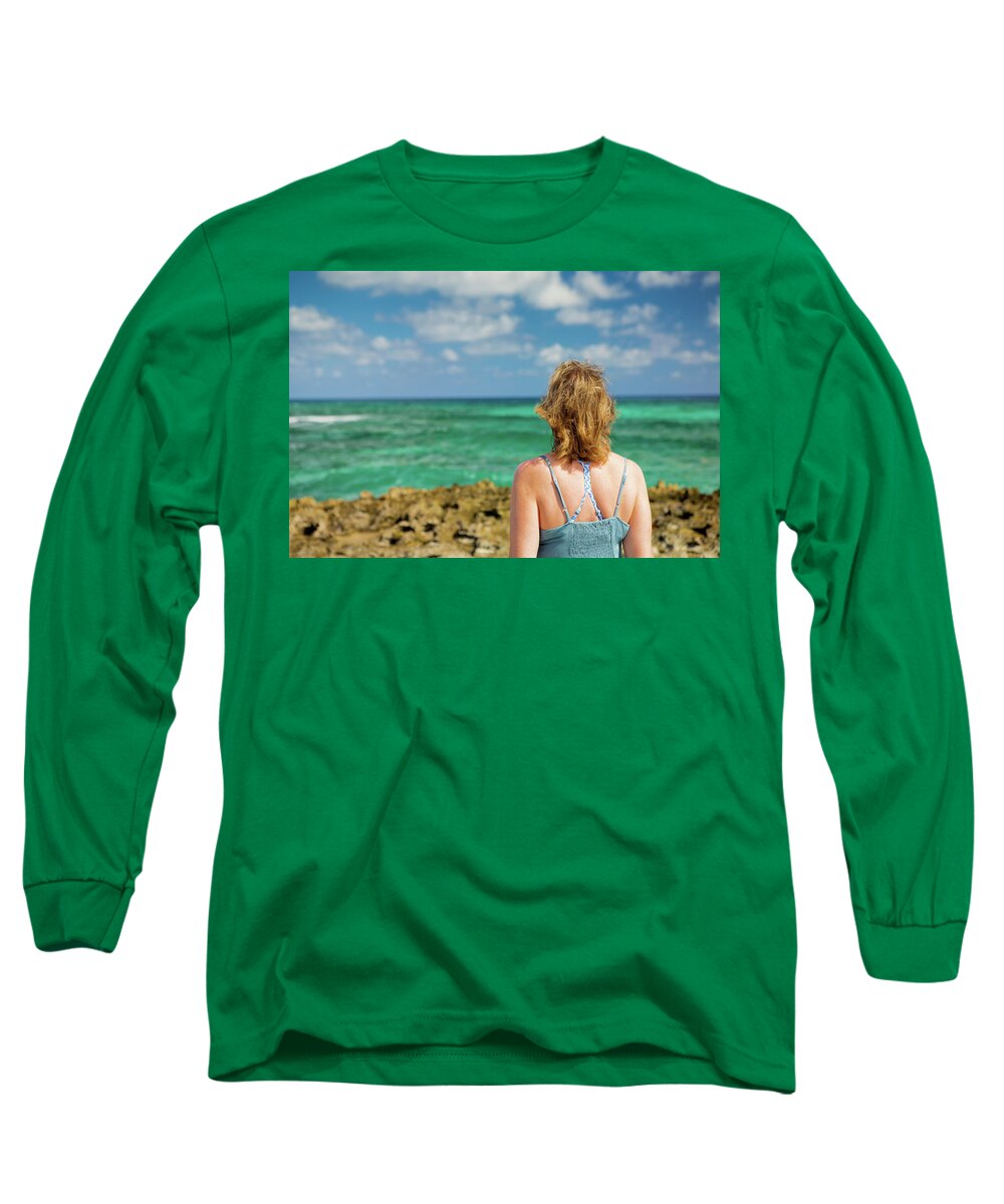 Breezy Long Sleeve T-Shirt featuring the photograph Looking Out by David Buhler