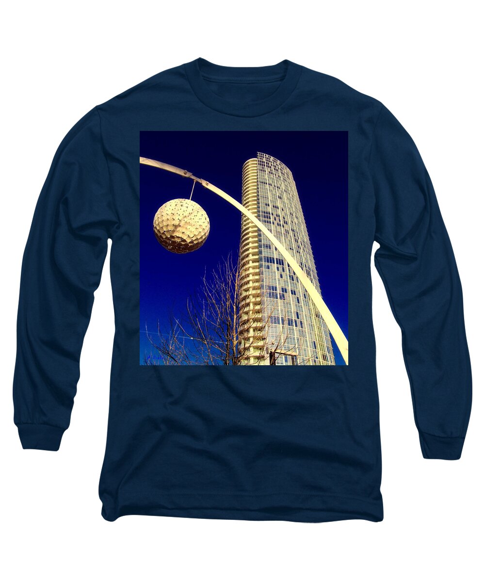 Dallas Long Sleeve T-Shirt featuring the digital art Dallas Museum Tower by Alec Drake