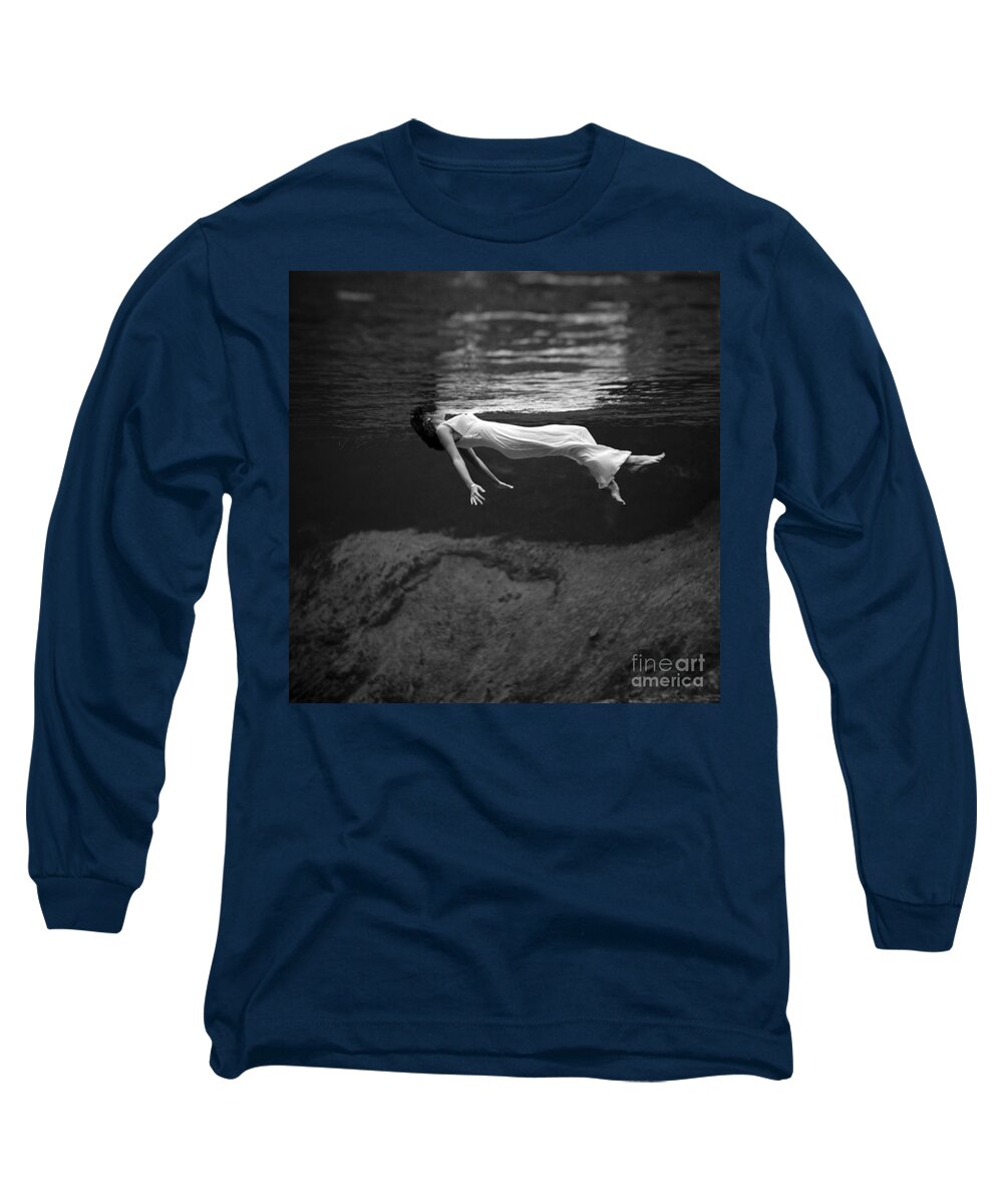 Fashion Long Sleeve T-Shirt featuring the photograph Fashion Model Floating In Water, 1947 by Science Source