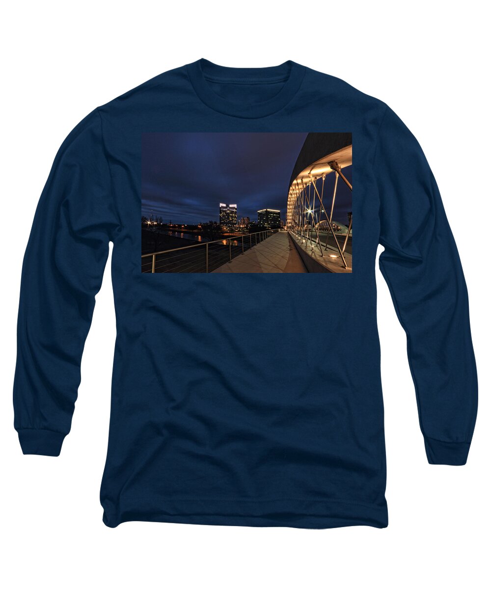 Seventh Avenue Bridge Long Sleeve T-Shirt featuring the photograph Seventh avenue Bridge Fort Worth by Jonathan Davison