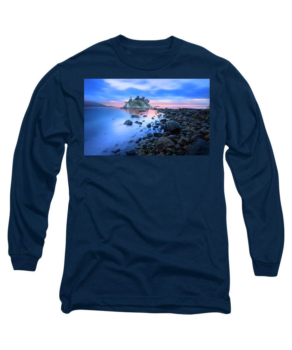 Ocean Long Sleeve T-Shirt featuring the photograph Gentle Sunrise by John Poon