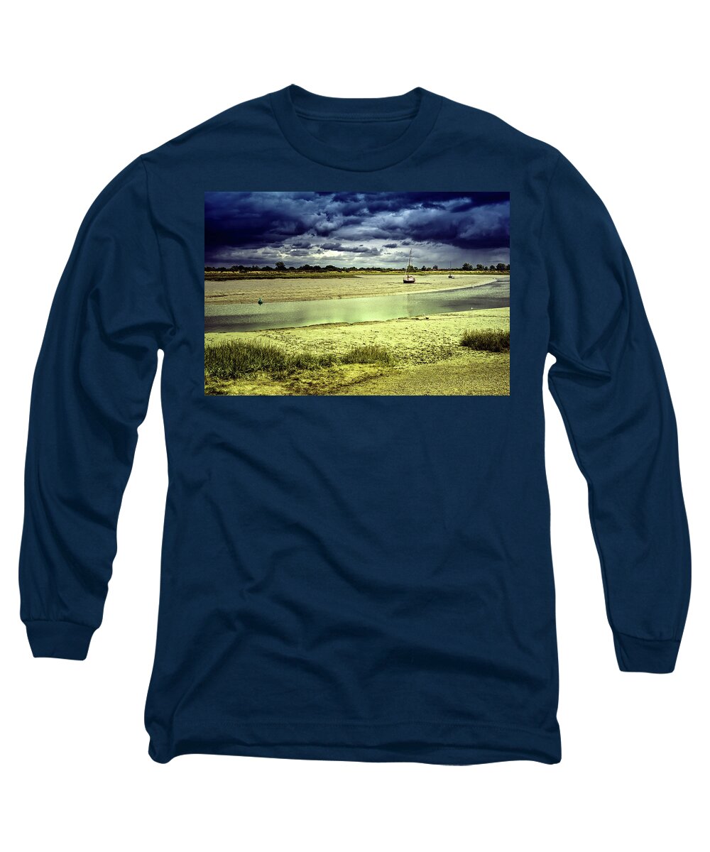 Maldon Long Sleeve T-Shirt featuring the photograph Maldon Estuary Towards the Sea by John Williams