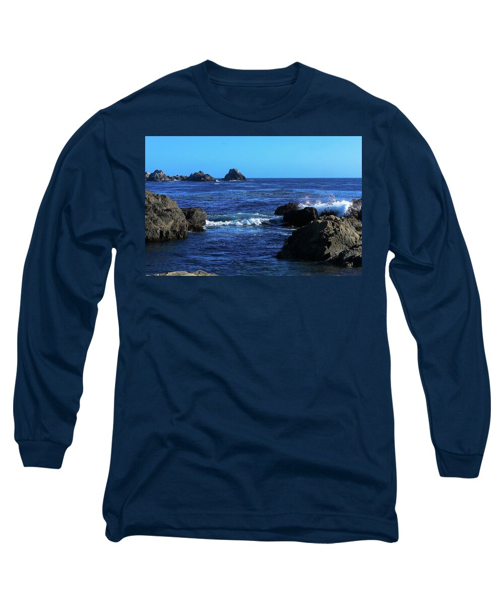 Traveling Long Sleeve T-Shirt featuring the photograph Roll Tide Roll by M Three Photos