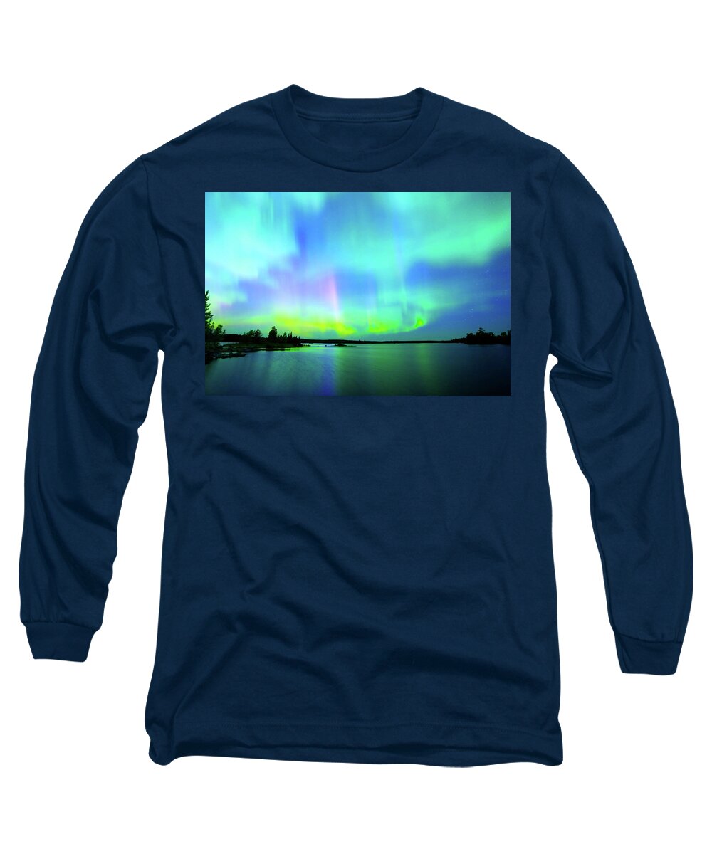 Northern Lights Long Sleeve T-Shirt featuring the photograph Northern Lights over Boulder Lake #2 by Shixing Wen