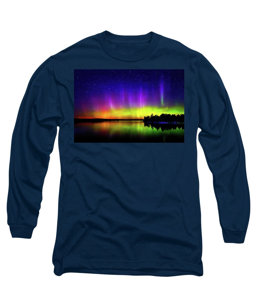 Northern Lights Long Sleeve T-Shirt featuring the photograph Northern Lights over Boulder Lake #8 by Shixing Wen