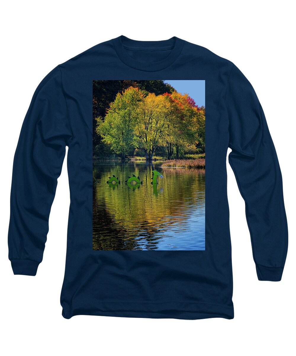 East Dover Vermont Long Sleeve T-Shirt featuring the photograph Autumn Marina Dragon by Tom Singleton