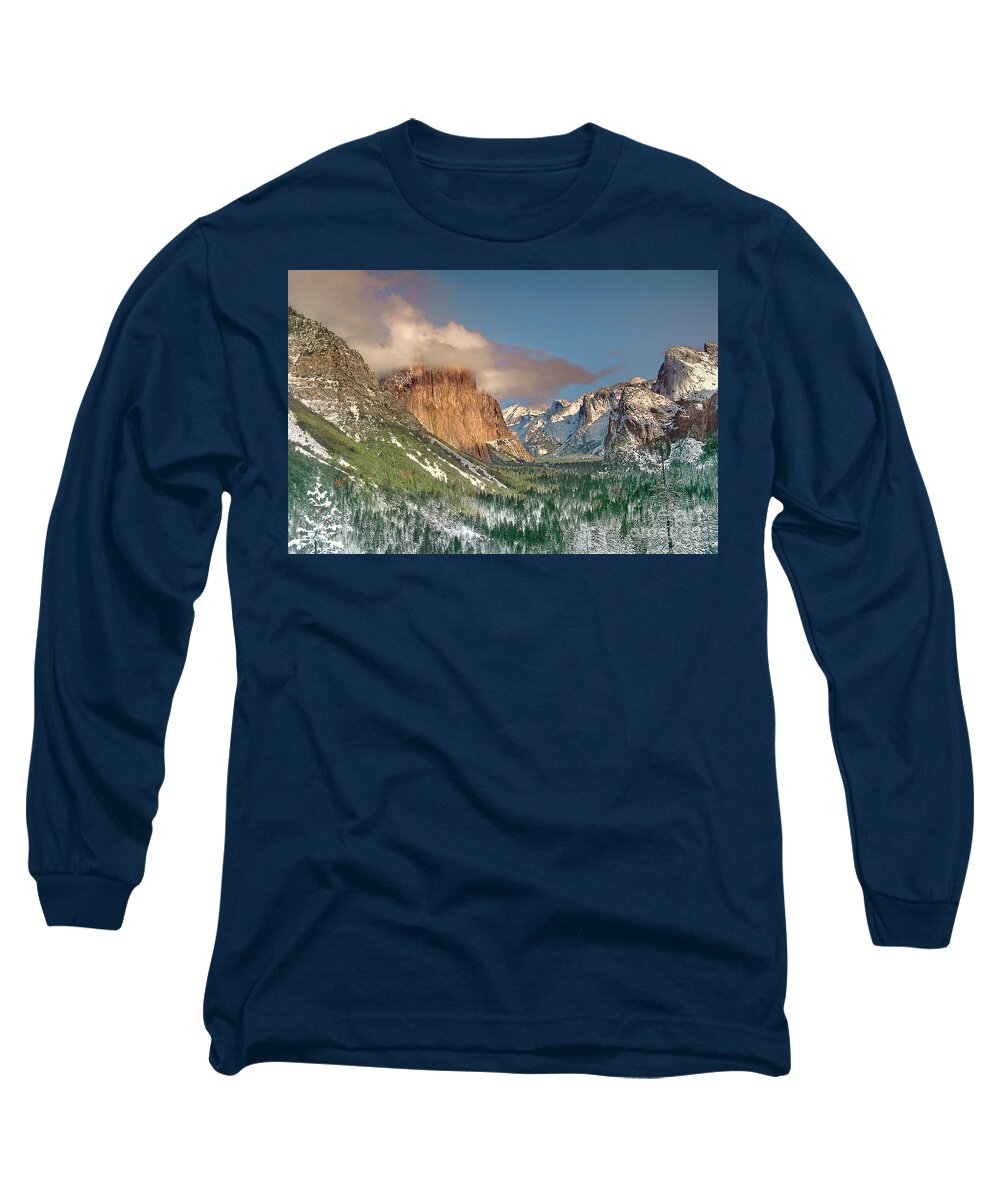 Dave Welling Long Sleeve T-Shirt featuring the photograph Tunnel View Winter Yosemite National Park by Dave Welling