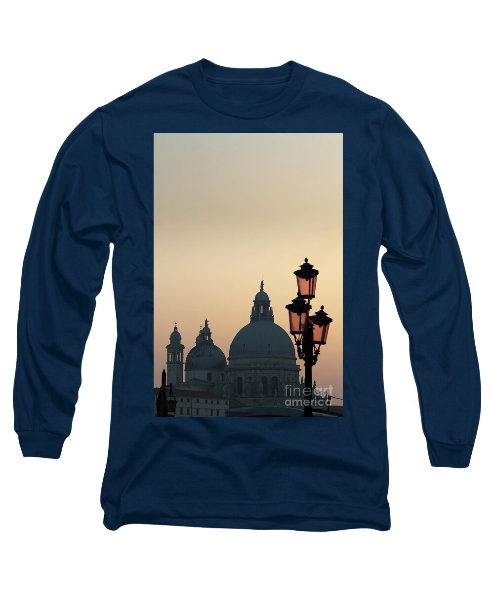 Italy Long Sleeve T-Shirt featuring the photograph Venince in the Evening by Andy Myatt