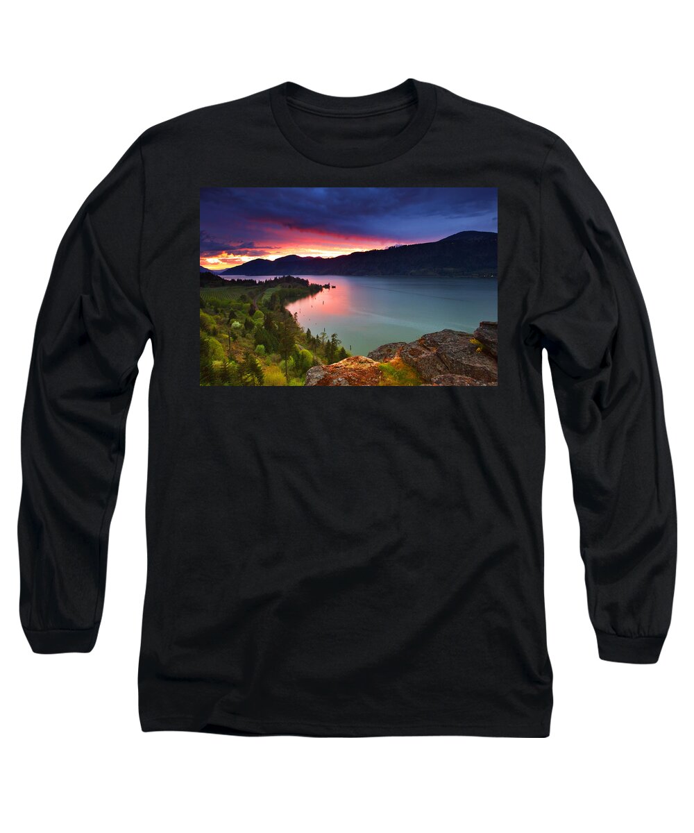 Sunset Long Sleeve T-Shirt featuring the photograph Columbia Sunset by Darren White