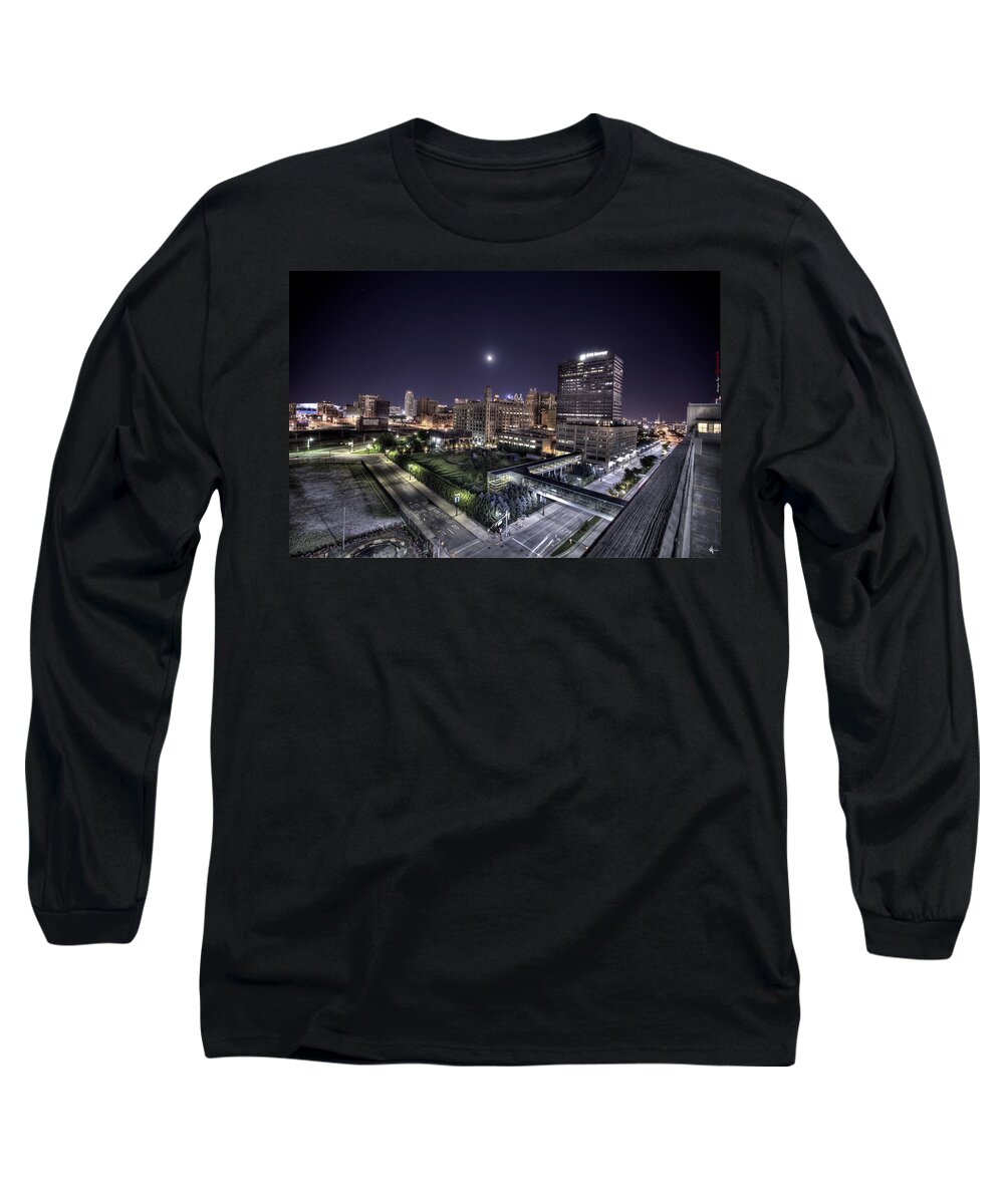 King Kong Long Sleeve T-Shirt featuring the photograph DTE in Detroit by Nicholas Grunas