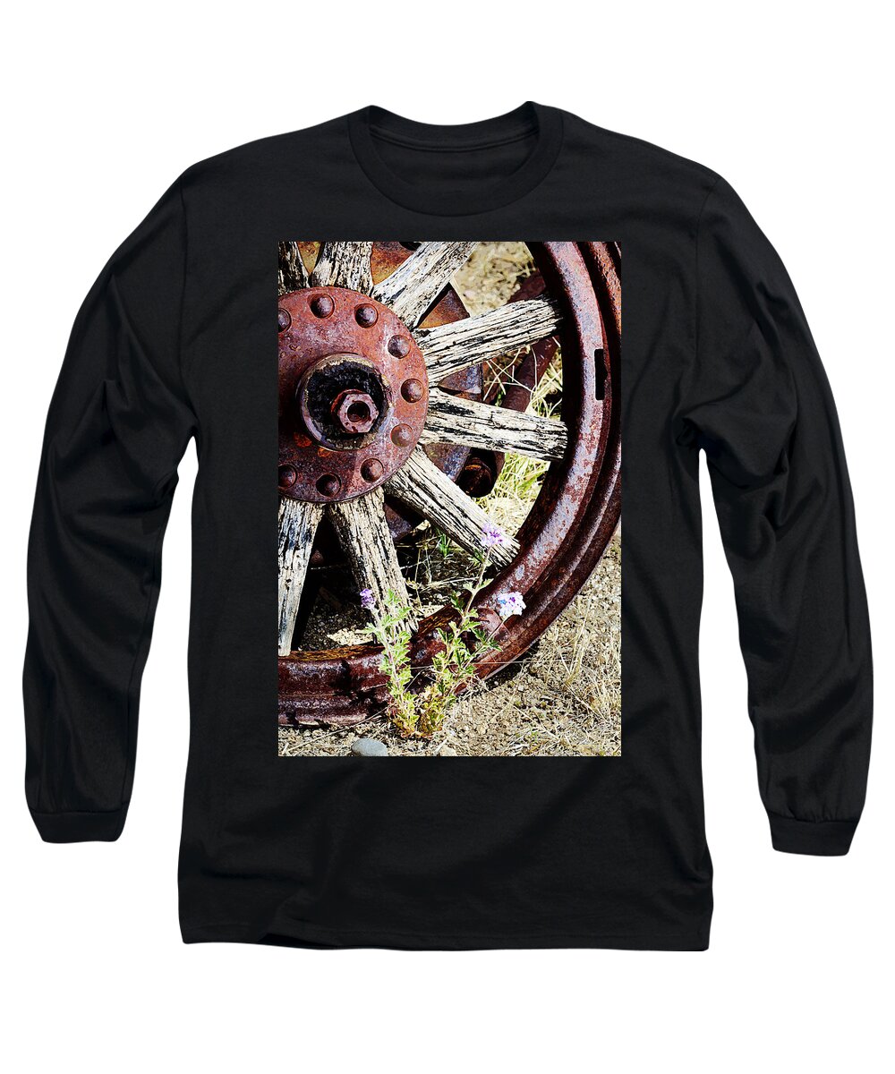 Wheel Long Sleeve T-Shirt featuring the photograph Flower Flanked Wagon Wheel Painterly by Phyllis Denton