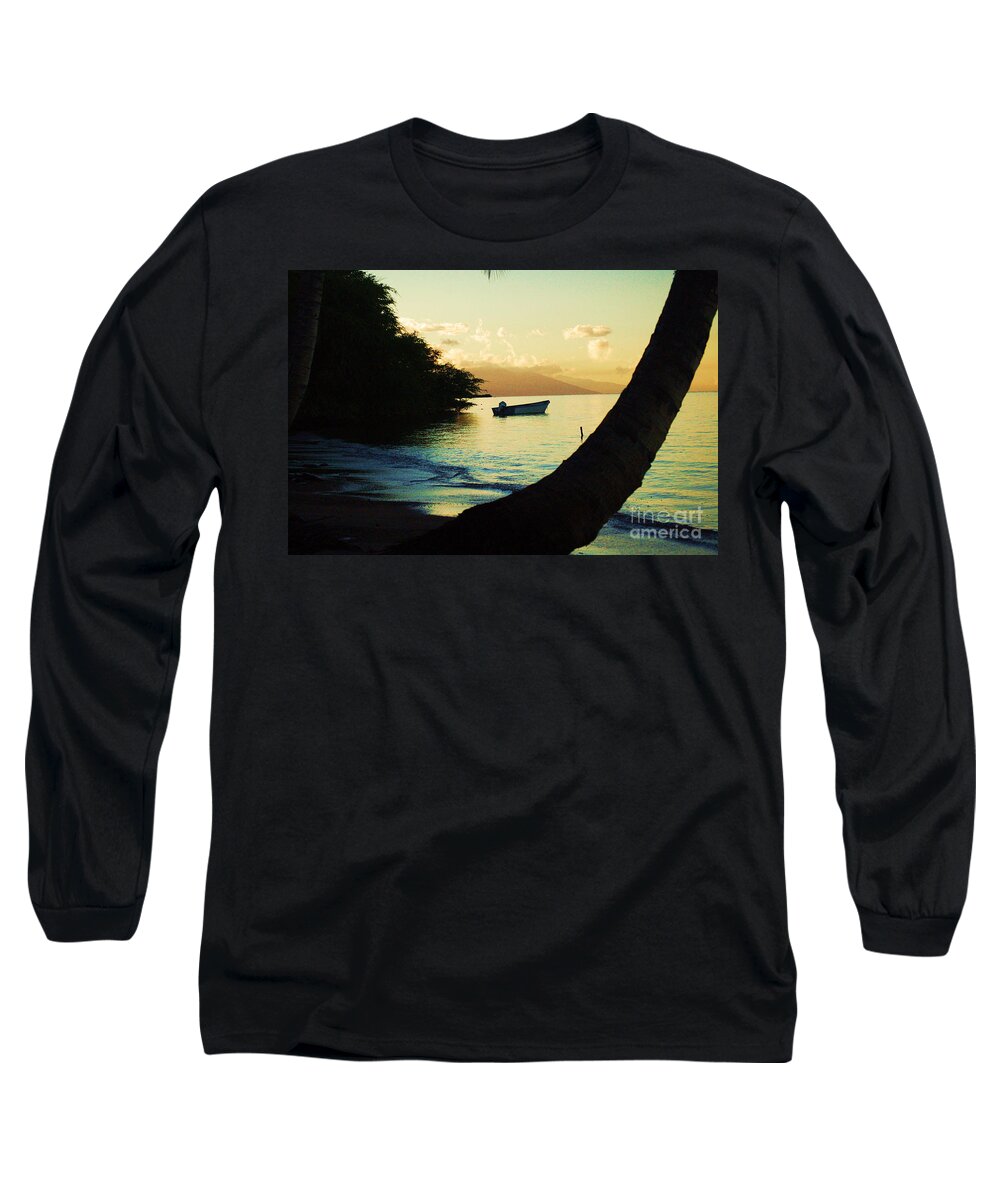 Molokai Long Sleeve T-Shirt featuring the photograph Molokai Beach by Terry Holliday