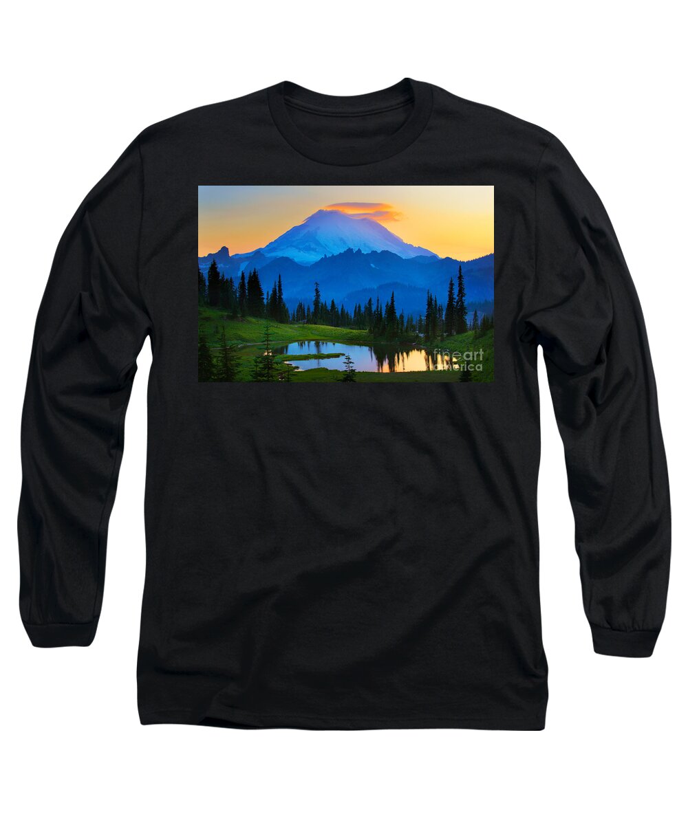Mount Rainier Long Sleeve T-Shirt featuring the photograph Mount Rainier Goodnight by Inge Johnsson
