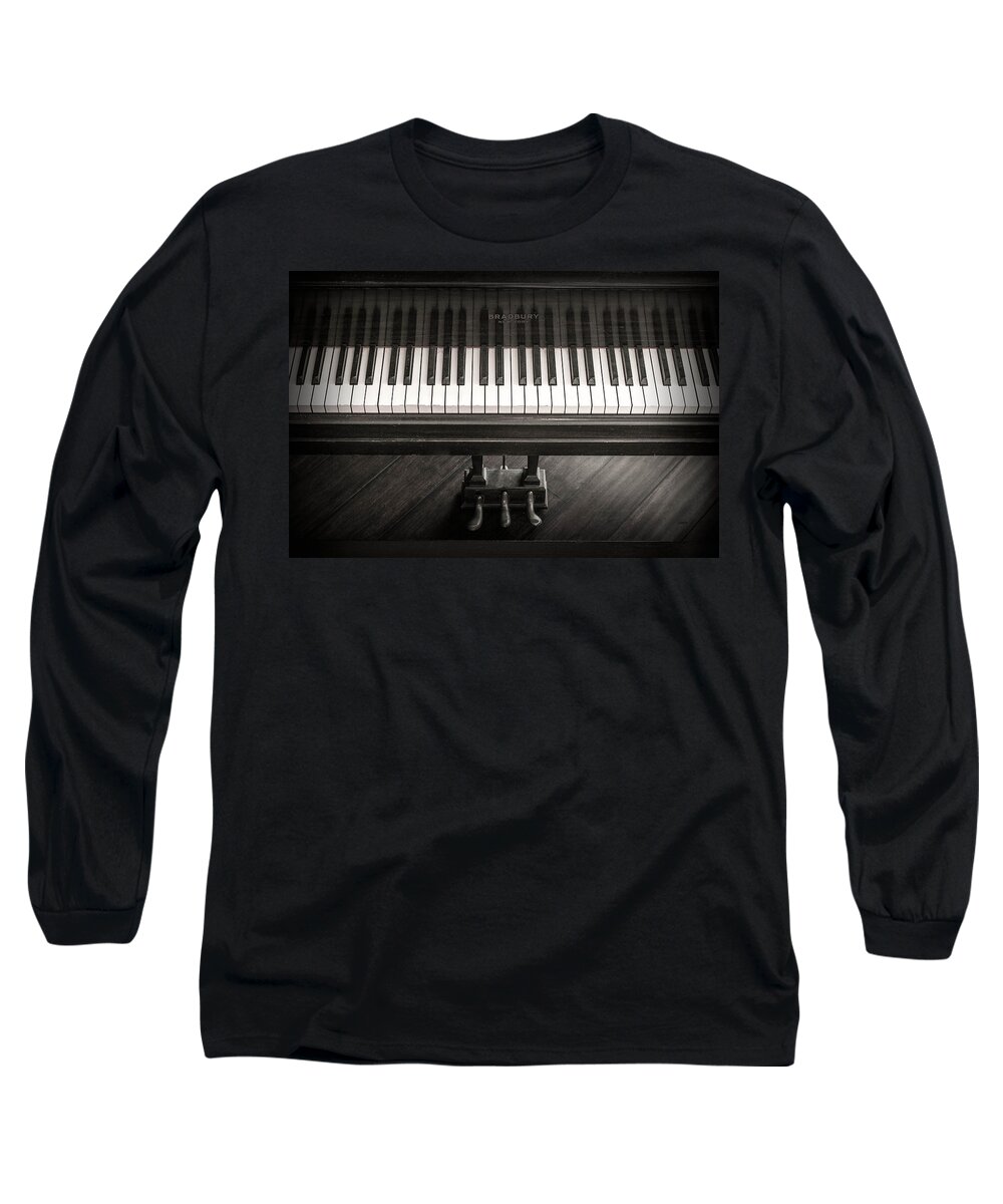 Piano Long Sleeve T-Shirt featuring the photograph Old Friend by Jeff Mize