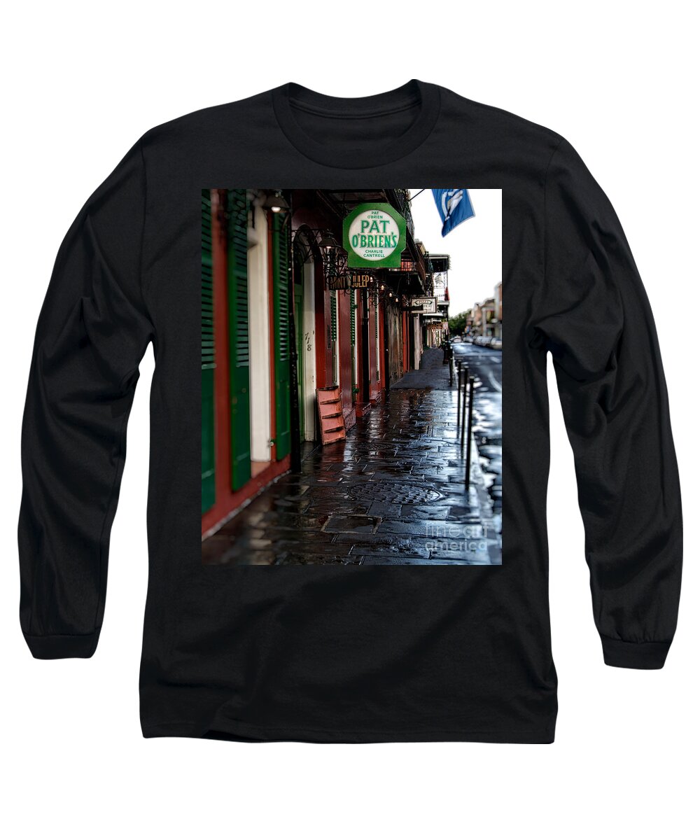 New Orleans Long Sleeve T-Shirt featuring the photograph Pat O'Brien's by Jarrod Erbe