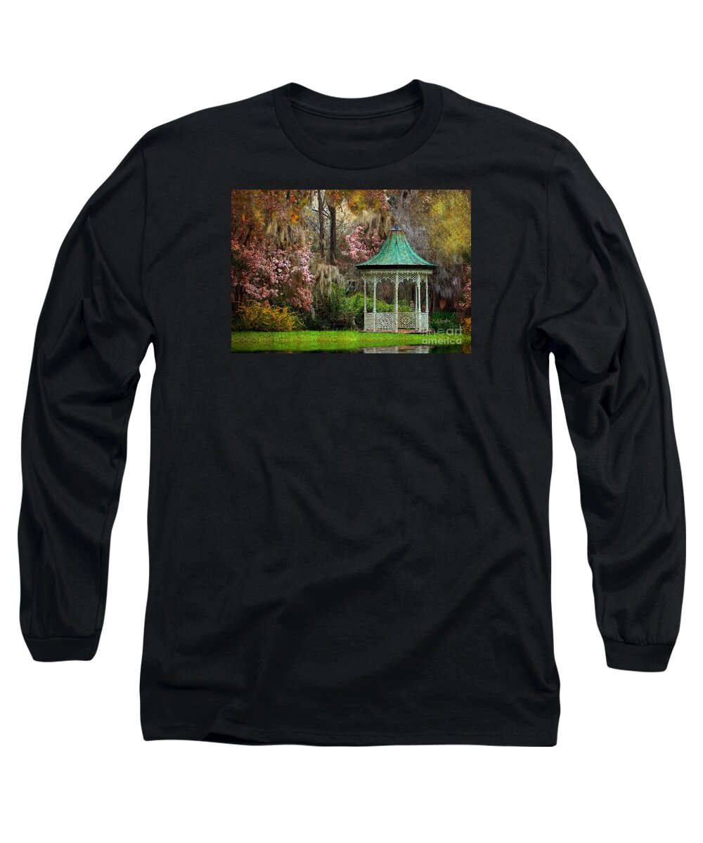 Textures Long Sleeve T-Shirt featuring the photograph Spring Magnolia Garden At Magnolia Plantation by Kathy Baccari