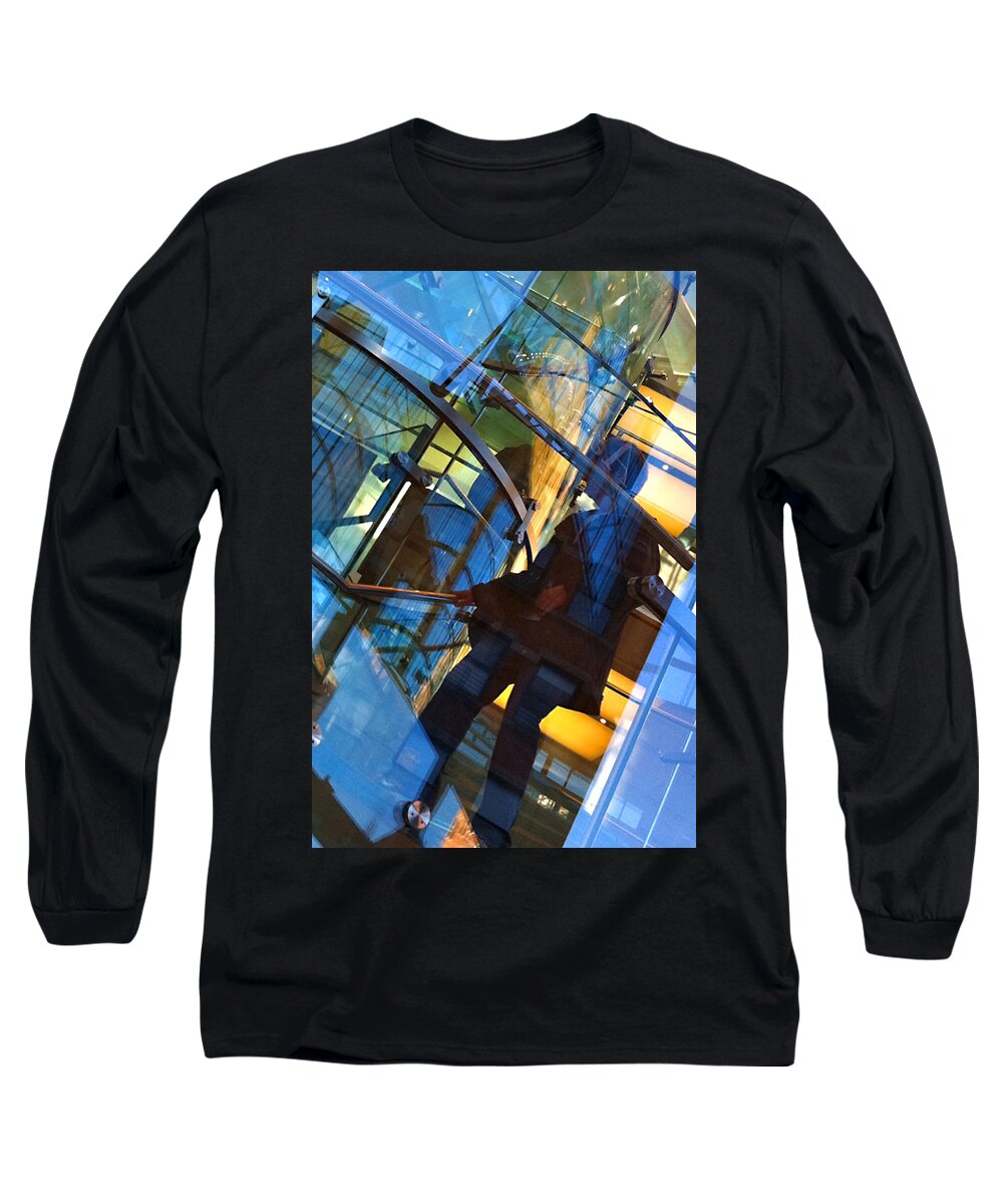 Apple Long Sleeve T-Shirt featuring the photograph New York Apple by Kathy Corday