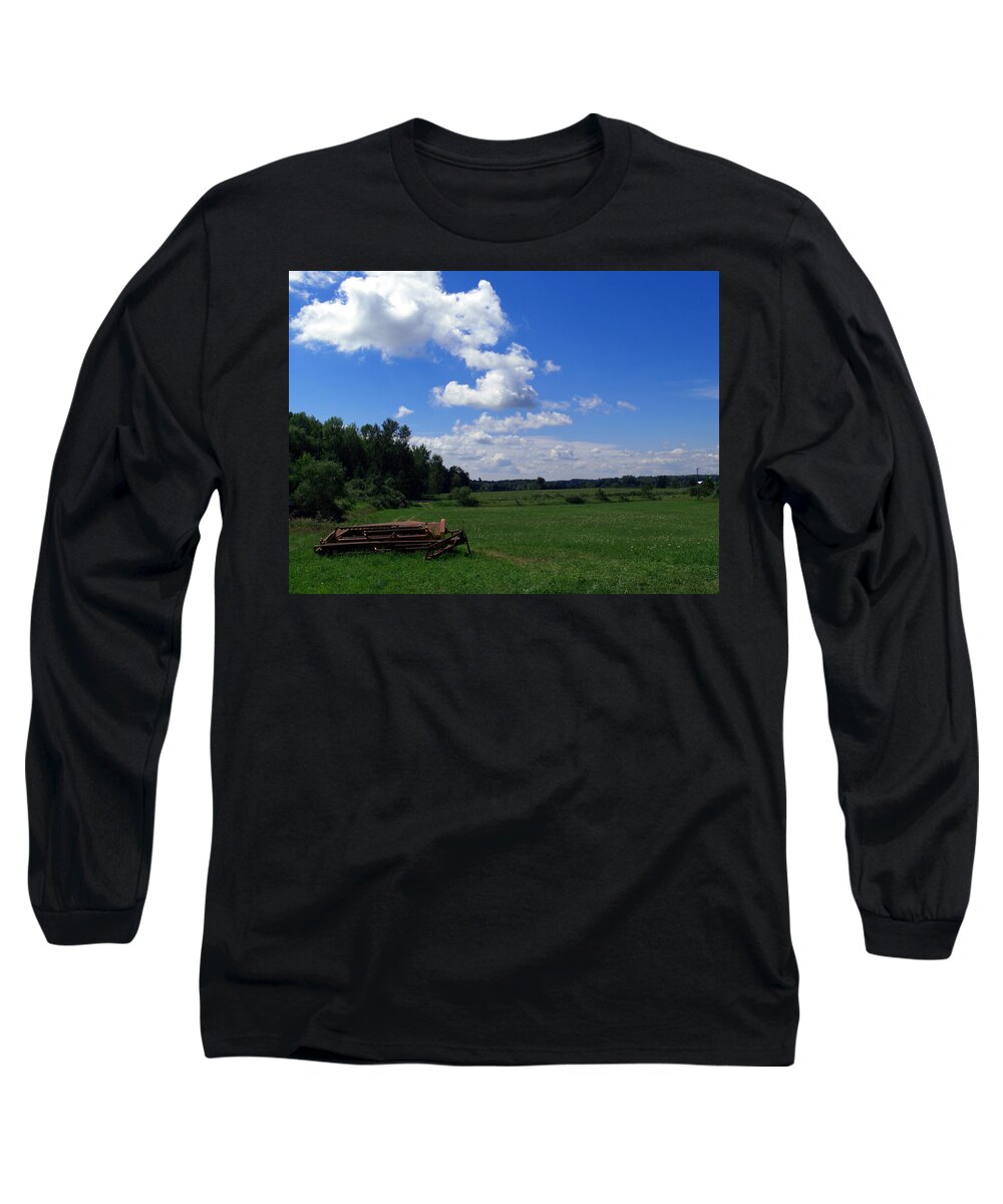 Farm Long Sleeve T-Shirt featuring the photograph Ready For Work by Bob Johnson