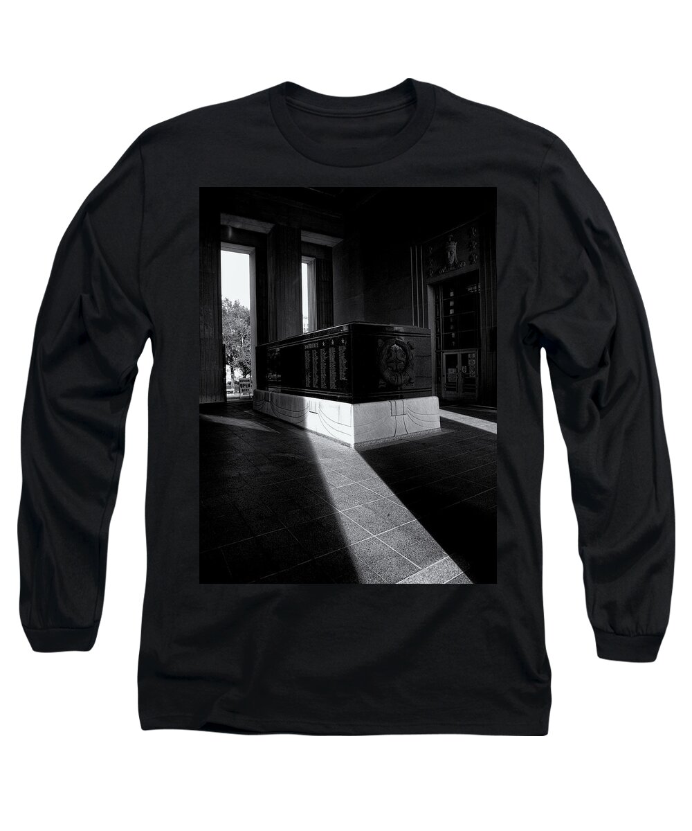 Saint Louis Soldiers Memorial Long Sleeve T-Shirt featuring the photograph Saint Louis Soldiers Memorial Black and White by Joshua House