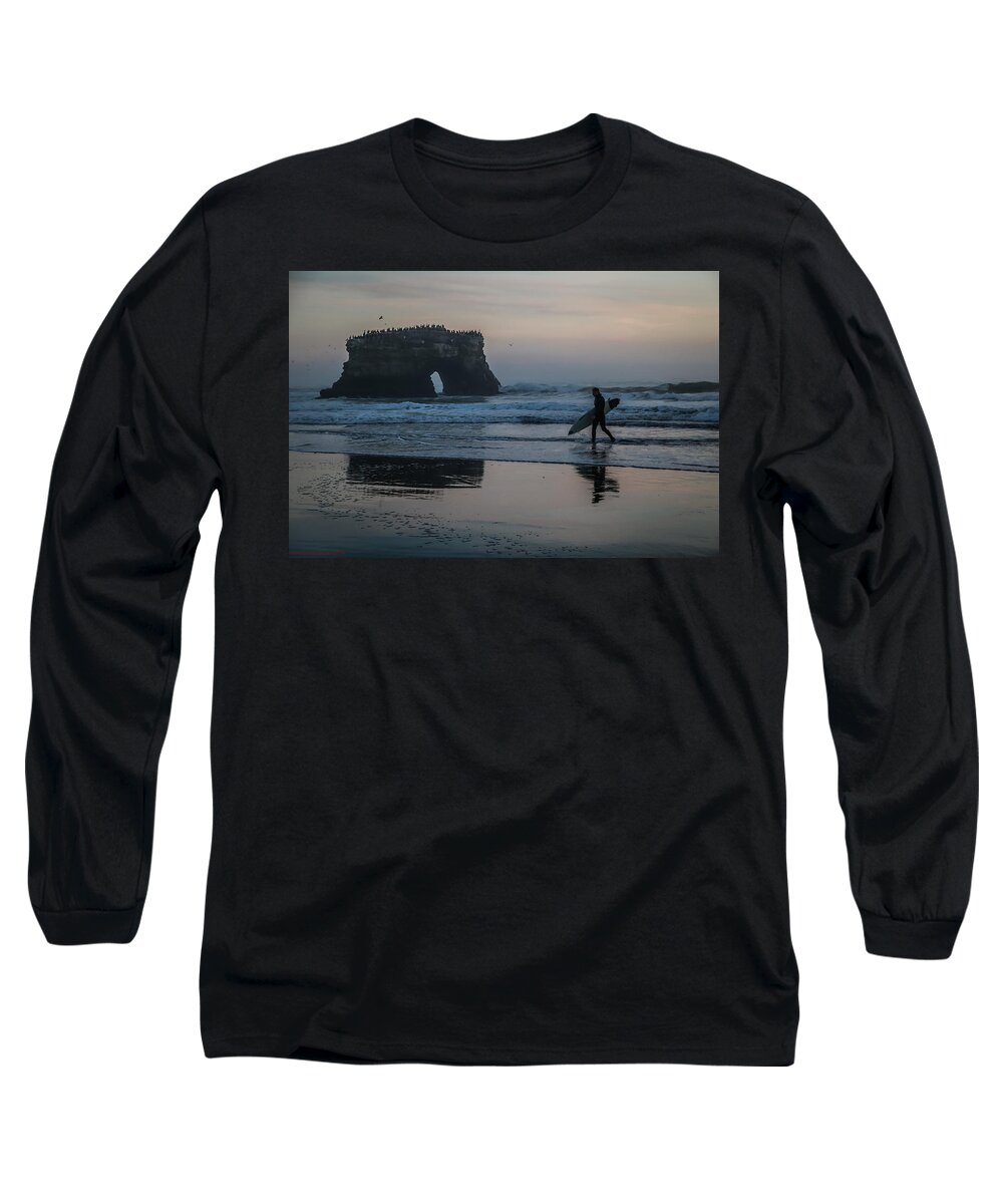 Surf Long Sleeve T-Shirt featuring the photograph After the set by Lora Lee Chapman