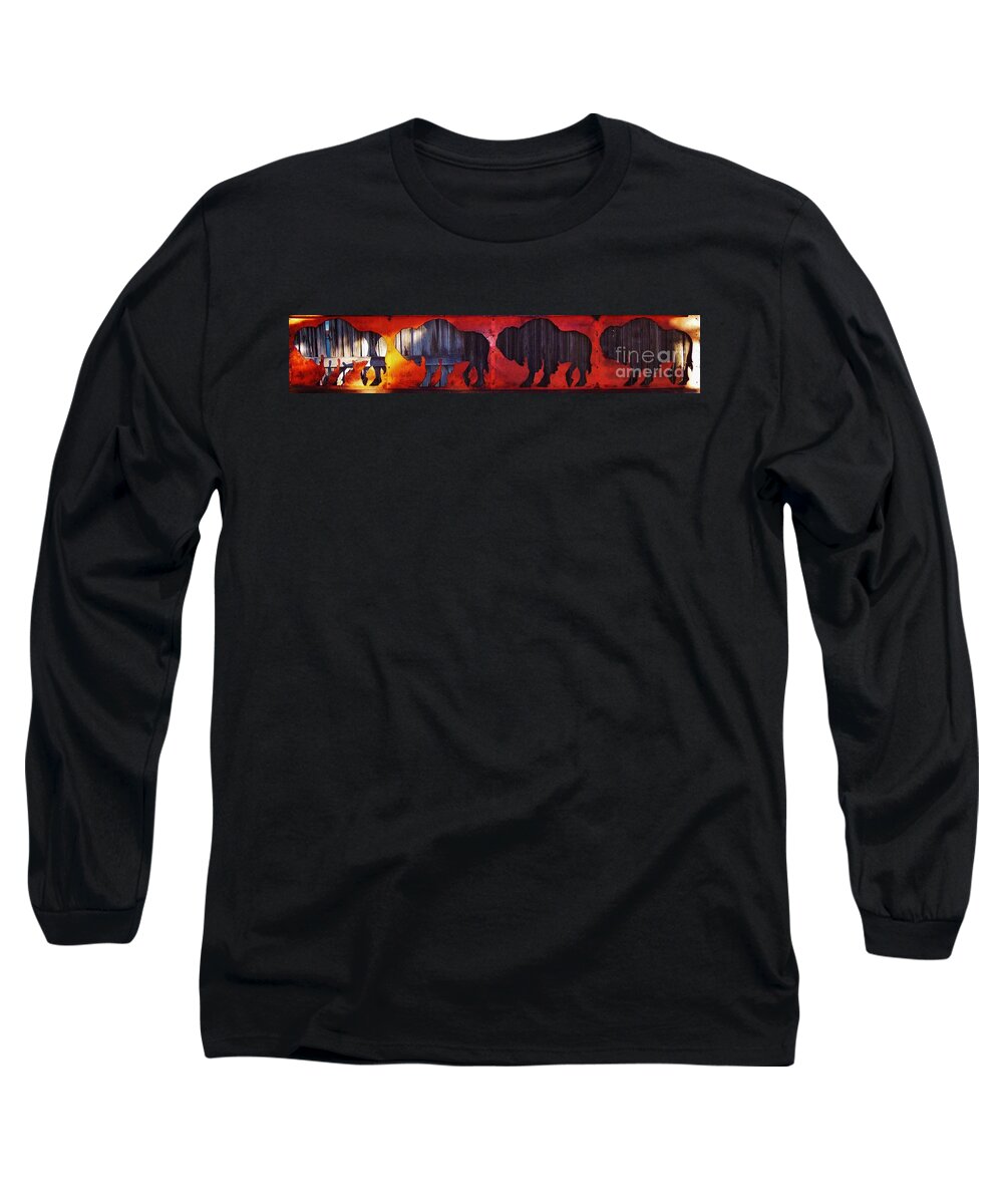 Buffalo Long Sleeve T-Shirt featuring the photograph Fire on the Plains by Larry Campbell