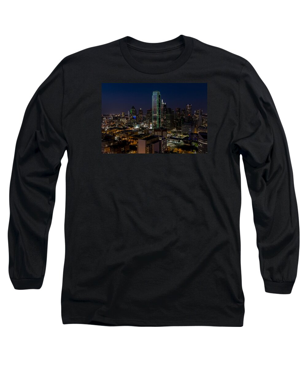 Dallas Long Sleeve T-Shirt featuring the photograph Dallas Skyline Evening glow by Andy Myatt