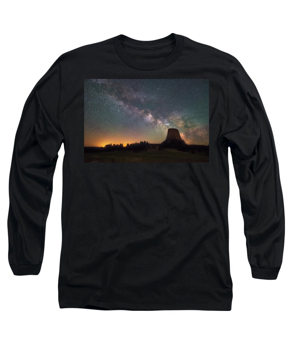 Devils Tower Long Sleeve T-Shirt featuring the photograph Devils Night Watch by Darren White