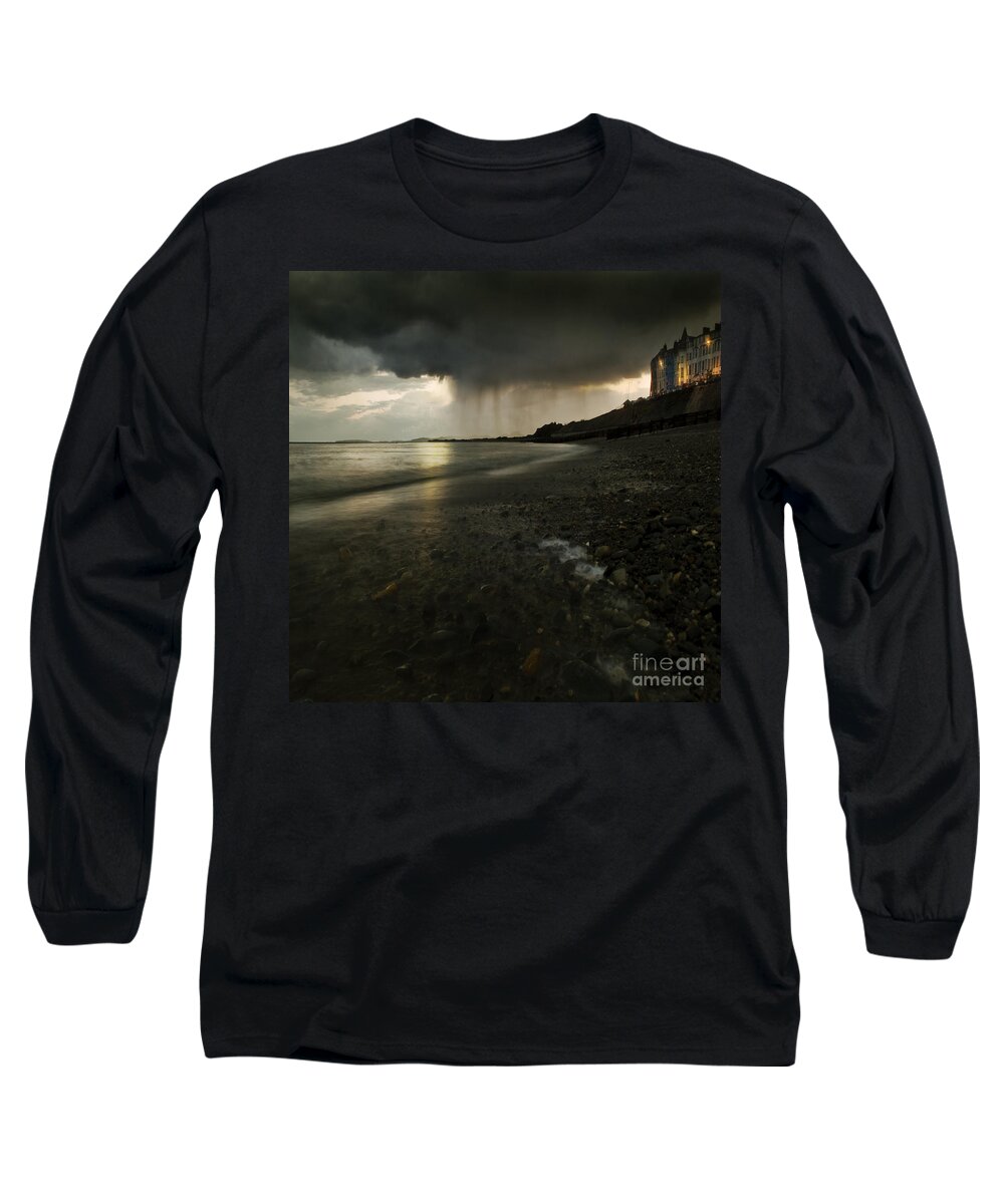 Beach Long Sleeve T-Shirt featuring the photograph Here Comes The Rain by Ang El