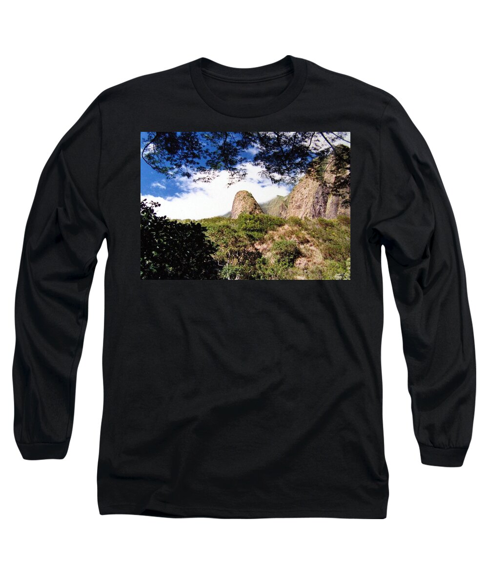 1986 Long Sleeve T-Shirt featuring the photograph Iao Valley by Will Borden