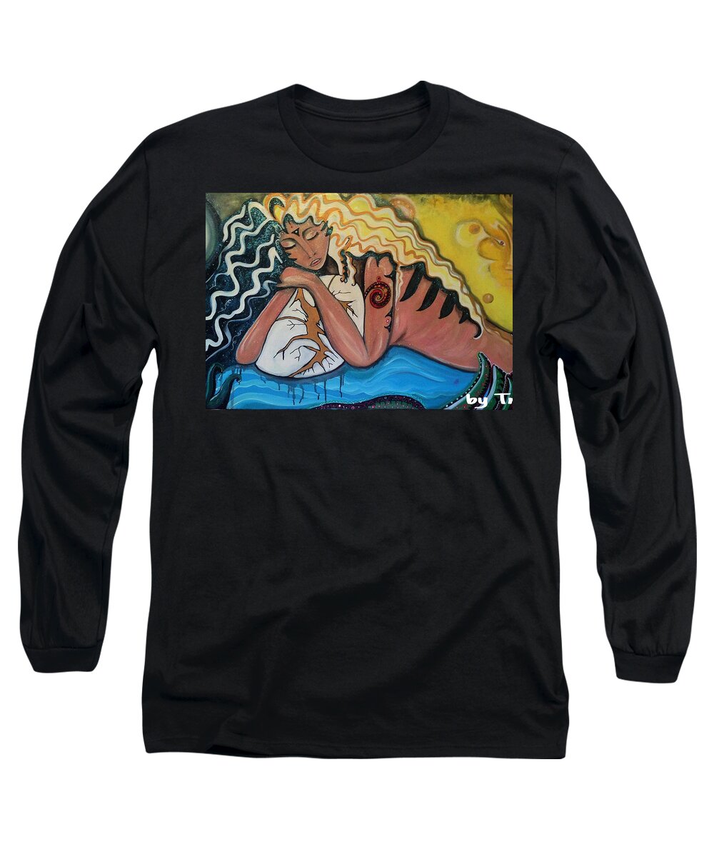 Egg Long Sleeve T-Shirt featuring the painting Not Of This World by Tracy McDurmon
