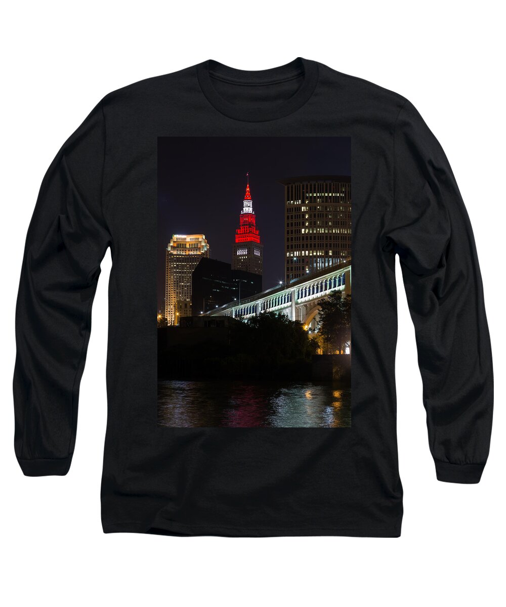 Scarlet And Gray Long Sleeve T-Shirt featuring the photograph Scarlet And Gray by Dale Kincaid